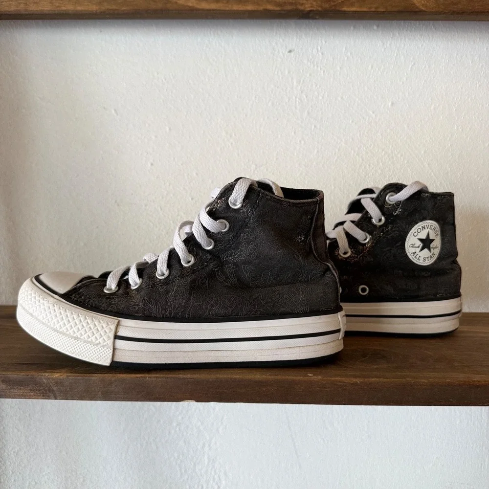 Converse Chuck Taylor All Star EVA Lift Hi Floral Youth Size 3 Platform